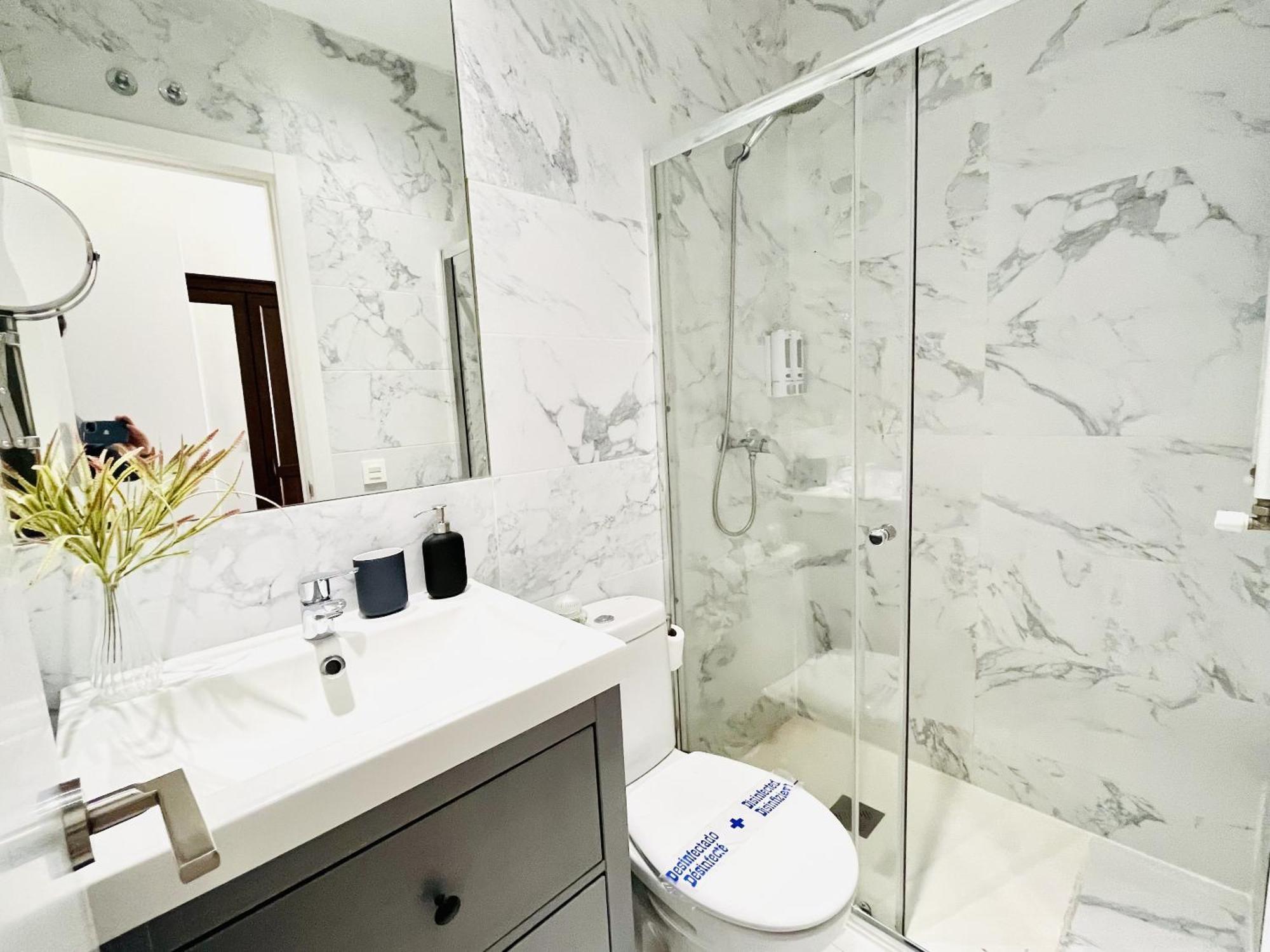 Dplace To Be - Luxury Apartment In Historic Center Μαδρίτη Δωμάτιο φωτογραφία