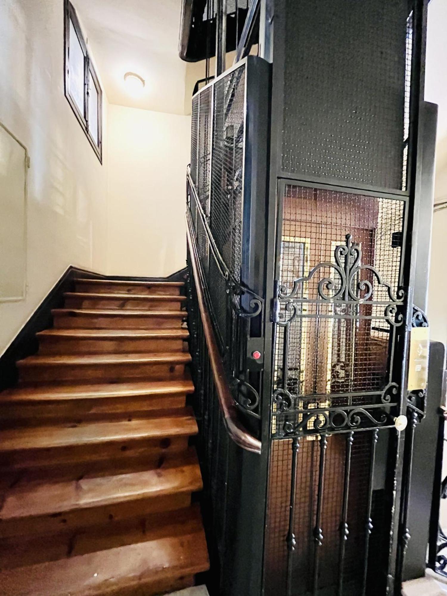 Dplace To Be - Luxury Apartment In Historic Center Μαδρίτη Εξωτερικό φωτογραφία