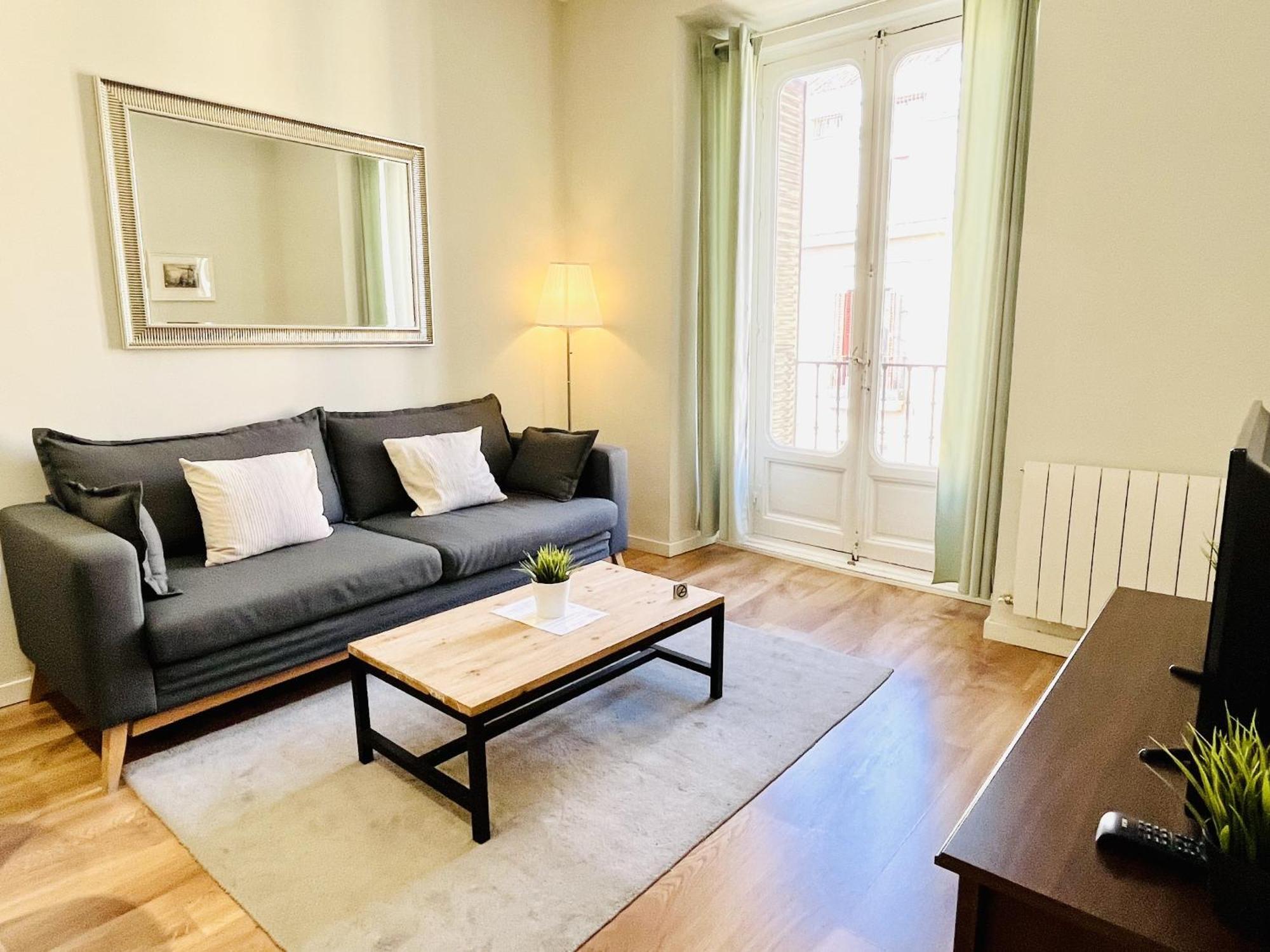 Dplace To Be - Luxury Apartment In Historic Center Μαδρίτη Δωμάτιο φωτογραφία